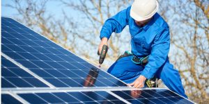 Installation Maintenance Panneaux Solaires Photovoltaïques à Plaigne